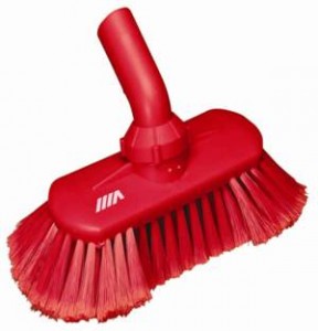 wall and cage brush red